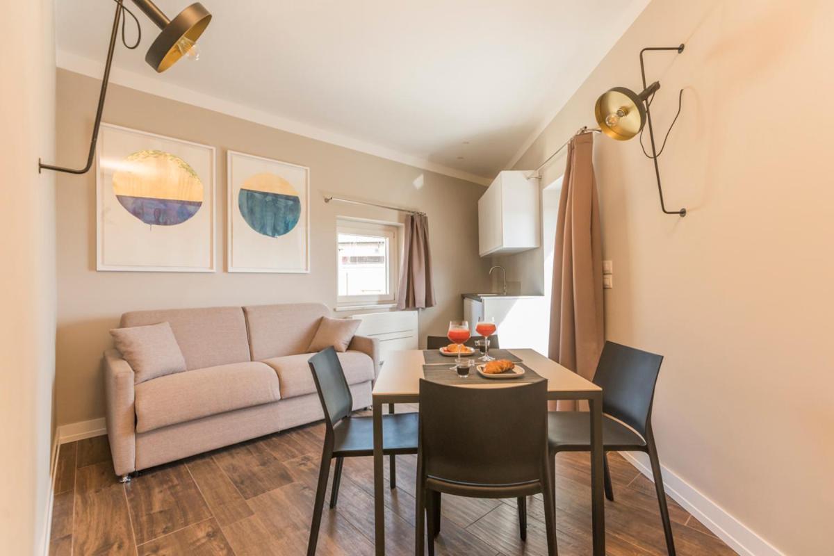 Residenza Trinita Maggiore Νάπολη Εξωτερικό φωτογραφία